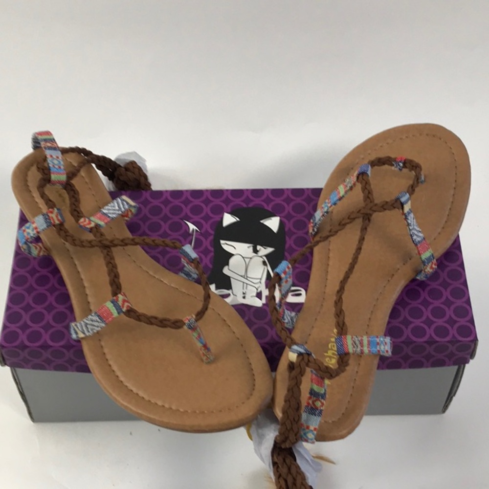 SIZE 7-BRAID LACE UP-PRICE FIRM-😍😍HOST PICK😍😍 - Picture 6 of 8